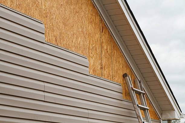 24/7 Emergency Storm Damage Siding Repair experts in Balsam Grove, NC